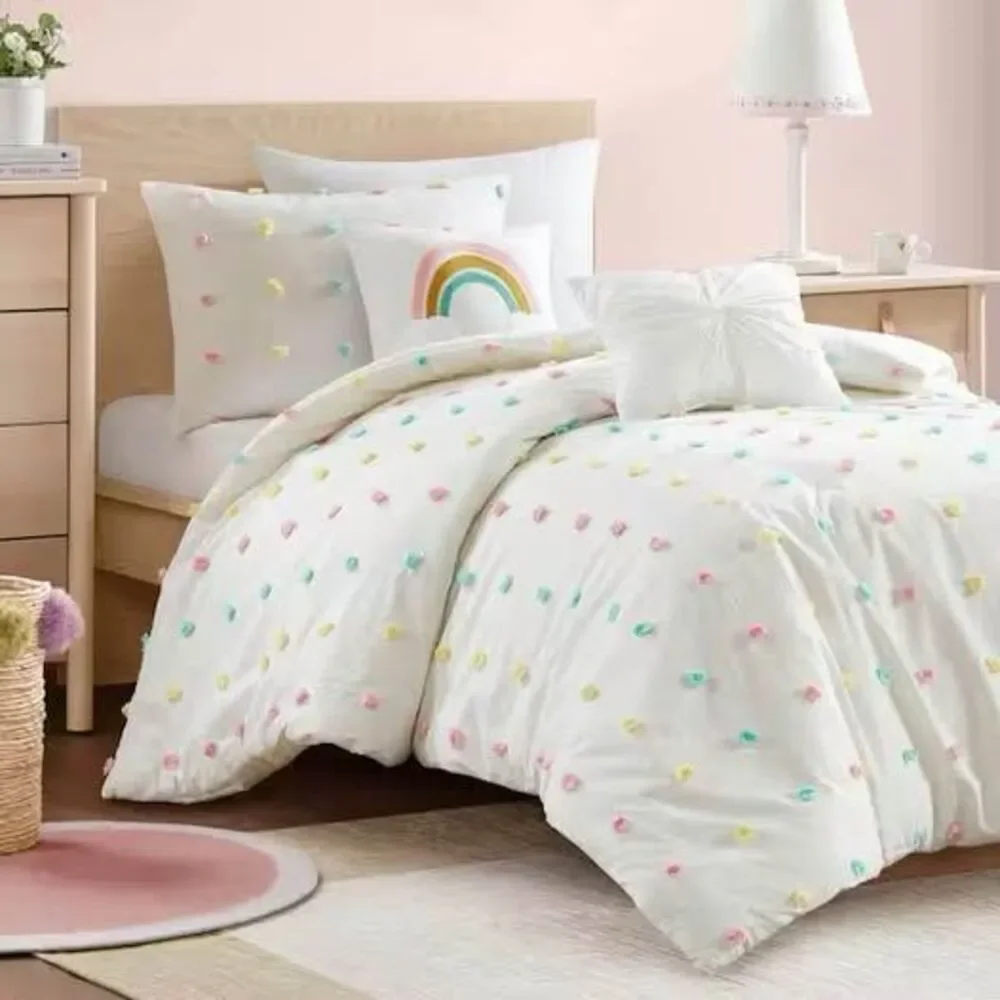 4 Piece Twin/Twin XL Comforter Set Urban Habitat Pom Pom Design NEW